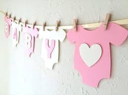 Einteiliger Baby Body Baby Girl Babyparty Banner Rosa Weisse Babyparty Dekoration Basteln With Images Girl Shower Decorations Girl Baby Shower Decorations White Baby Showers