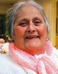 Florence Redding's Instagram, Twitter & Facebook