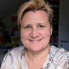 Sarah Grande auf LinkedIn: #linkedin #linkedinmarketing #marketing  #freelance