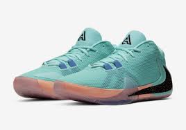 Ok, so why am i supposed to care about the milwaukee bucks' rookie before coming to the nba, giannis was playing for filathlitikos, a professional club in greece's. Nike Zoom Freak 1 All Bros Bq5422 300 Release Info Sneakernews Com