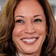 Mallory Bolton's Instagram, Twitter & Facebook