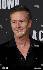 Actor edward norton and wife hi-res stock photography and images