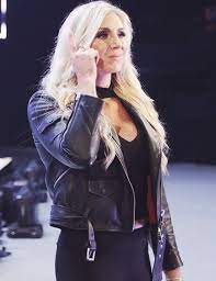 Soon To Be 5x Champ Raw Women S Champion Fashion Charlotte Flair