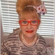 Vickie Markel's Instagram, Twitter & Facebook