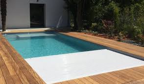 Volet Electrique Piscine Modele Immerge Fabricant Azenco