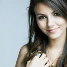 Vanessa Huddleston's Instagram, Twitter & Facebook