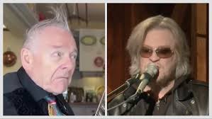 Daryl Hall's 'Live From Daryl's House' back after 5-year hiatus; Robert  Fripp, Glenn Tilbrook among first guests