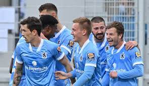 Der tsv 1860 münchen hat einen echten lauf, die letzte niederlage datiert von ende oktober. 1860 Munchen Klettert Auf Platz Drei Kaiserslautern Weiter Im Keller Die 3 Liga Im Ticker Zum Nachlesen