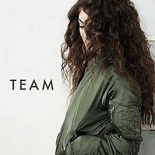 Lorde updated her website, teasing her apparent new single solar power alongside cover art of her walking across a beach (that prominently shows her butt). Team Lorde Song Wikipedia