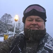 Karl Fransen's Instagram, Twitter & Facebook