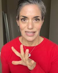 AHMAHGHAD IT’S BLACK FRIDAYYYYYY, If y’all are overwhelmed, I totally get  it