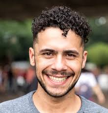 Today i want to show you an awesome hairstyle for men that have short to medium length hair. 95 Wonderful Short Haircuts For Men Be Yourself In 2021