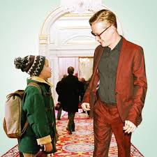 With a harsh and hilarious reality check. Macaulay Culkin Wants To Replace Donald Trump S Home Alone 2 Cameo With Adult Macaulay Culkin
