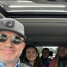 The Joy Bus (@TheJoyBusOrg)