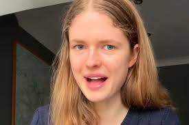 ISIS bride who had arm blown off in Syria 'living in £500,000 UK council  house'