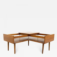 They showcase your plants, decorative accessories, favorite books, and magazines; Milo Baughman Milo Baughman For Glenn Of California Mid Century Walnut Corner Coffee Table