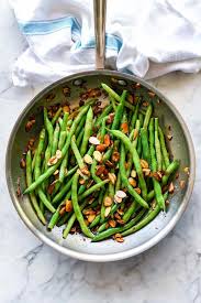 Green Beans With Brown Butter Almonds Foodiecrush Com Beans Sidedish Recipes Green Bean Recipes Bean Recipes Green Beans