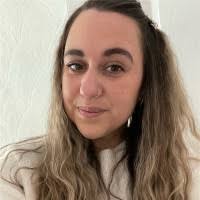 20+ "Emma Skelton" profiles