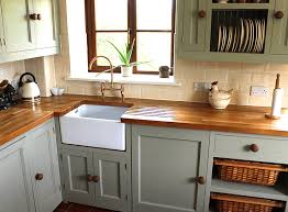 paint kitchen cabinets wow 1 day painting