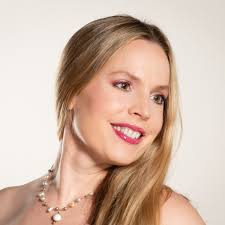 TOP 10 BEST Makeup Artists near Clinton, MD 20735