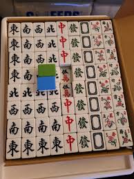 Mah jong tiles →related words: 2å‰¯é›»å‹•éº»é›€ç‰Œ 42å· å‚¢ä¿¬ å®¶å±… å…¶ä»– Carousell