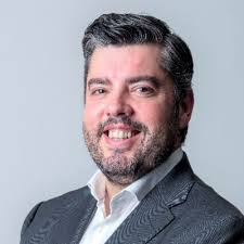 Felicitamos al Dr. Roberto Manríquez, profesor y director del área de  Enrono Económico del IPADE por obtener el grado de Doctor en Gestión  Estratégica y Políticas de Desarrollo. Enhorabuena por este… |