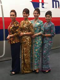 Letting your child fly alone is never easy, but here, at malaysia airlines, we want to give your child the best flying experience possible. Malaysia Airlines On Twitter The Evolution Of Mas Cabin Crew Kebaya Uniform From Left To Right 1972 1978 1986 1991 Present Lifebeginsat40 Http T Co Nhoniz7o