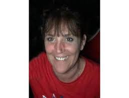 Karen Oakes's Instagram, Twitter & Facebook