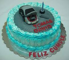 Torta Decorada Con Merengue Diseno Personalizado Automovil Desserts Cake Birthday Cake