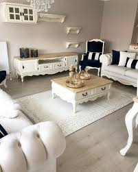 Salon Lacivert Lacivert Ve Beyaz Salon Dekorasyonu Beyaz Hali Tv Unitesi Oturma Odasi Takimlari Luks Oturma Odalari Oturma Odasi Fikirleri