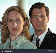 11 Thomas Heinze Images, Stock Photos, 3D objects, & Vectors