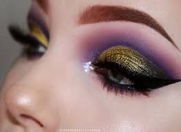 Alien Palette By Jeffree Star Cosmetics Gingersbeautycorner Eye Makeup Star Makeup Gentle Eye Makeup Remover