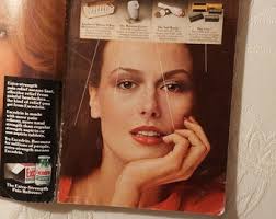 COSMOPOLIAN MAGAZINE November 1977 Kathy Speirs.