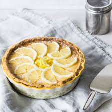 Suss Und Fruchtig Aus Der Backform Cremige Zitronentarte Rezept Zitronentarte Backen Zitronen Kuchen Saftig
