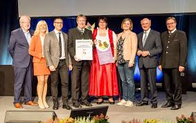 Berger worked as television presenter on german television broadcaster rtl. Stamsried Zweiter Platz In Champions League Der Dorfer Cham Idowa