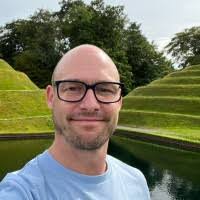 Aimee Butterfield's Instagram, Twitter & Facebook