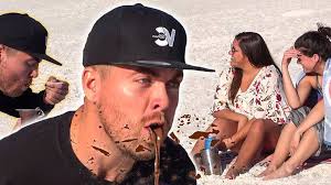 Beatboxing For People with Pudding in My Mouth, ig @CreationsRoss