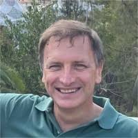 60+ perfiles de «Bialas»