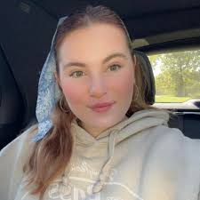 2023 Calico 7ft 2 horse trailer thats been lightly used. Has brand new  tires bought this year so price reflects that. Located in Willard, Mo no  trades cash only $10,000 clean title