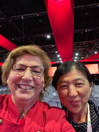 Clara Chow (@clara_chow)