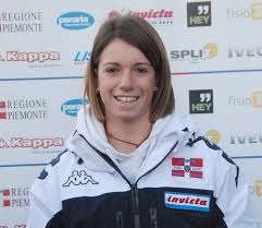 Marta bassino (cuneo, 27 febbraio 1996) è una sciatrice alpina italiana, campionessa del mondo nello slalom parallelo a cortina d'ampezzo 2021 e vincitrice della coppa del mondo di slalom gigante nel 2021 New Talents World Marta Bassino And Lara Della Mea Wunderdrels