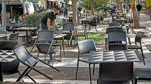Μουσική διαμαρτυρία απόψε και αύριο στην εστίαση με τους επιχειρηματίες να ανοίγουν για λίγες ώρες το βράδυ τα ηχεία. Oi Eidikoi E3hgoyn Giati Eipame Oxi Sth Moysikh Sthn Estiash