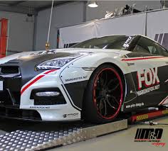 Modell Nissan Gt R Mareike Fox Designfolierung X2f Teilfolierung Im Gt3 Style Diverse Akzente Und Werbebeschriftun Fahrzeugfolierung Nissan Nissan Gt R