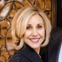 Brenda Pennington's Instagram, Twitter & Facebook