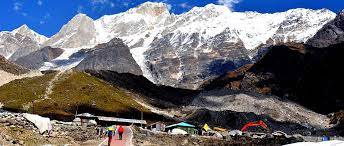 Kedarnath temple is a hindu temple (shrine) dedicated to lord shiva. Kedarnath Weather 2021 Latest Updates Best Time To Visit Kedarnath Dham