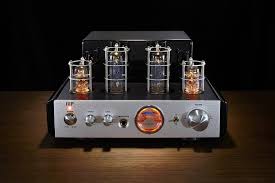 Many of us need a smaller practice amp or something with less volume to satisfy the neighbors. The Miracle Of A 150 Or Less Tube Amplifier Wsj