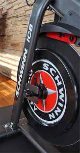 The schwinn ic4 bike is a portable bike designed to give a comfortable riding experience while giving an intense workout session for its user. Schwinn Ic8 Speed Bike Test 2021 Ergometersport De
