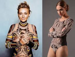 Równie oryginalnie wygląda jej ciało. Kikiriki L Tattoo Print Body Martyna Wojciechowska 8114493742 Oficjalne Archiwum Allegro