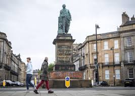 The melville monument is a large column in st andrew square, edinburgh, scotland, constructed between 1821 and 1827 as a memorial to henry dundas, 1st viscount melville. Henry Dundas Descendant Of Viscount Melville Likens Ancestor To Nicola Sturgeon The Scotsman