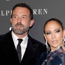 J. Lo files to change last name from Affleck to Lopez again